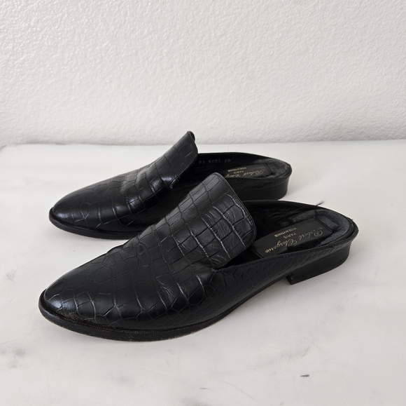 Robert Clergerie Alice Croc Embossed Leather Fur Lined Mules Flats Size 38 - Picture 2 of 16